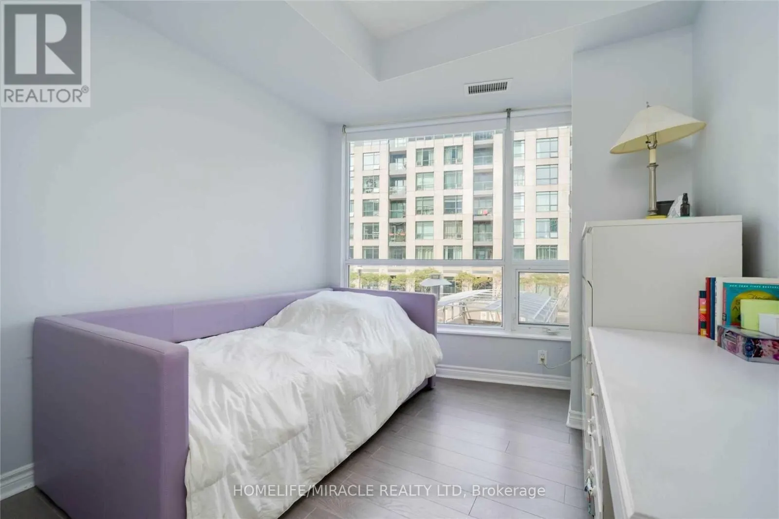 203 - 219 FORT YORK BOULEVARD
