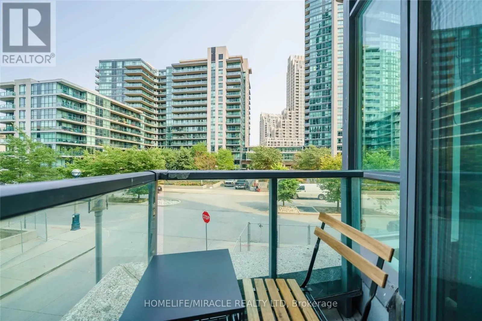 203 - 219 FORT YORK BOULEVARD