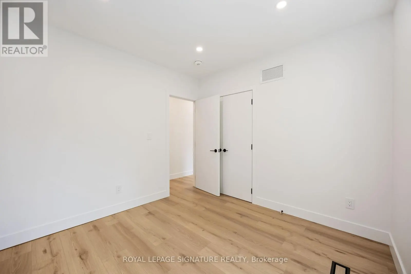 LANEWAY - 308 ST GEORGE STREET