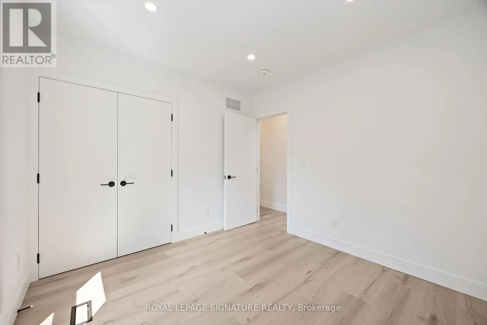 LANEWAY - 308 ST GEORGE STREET