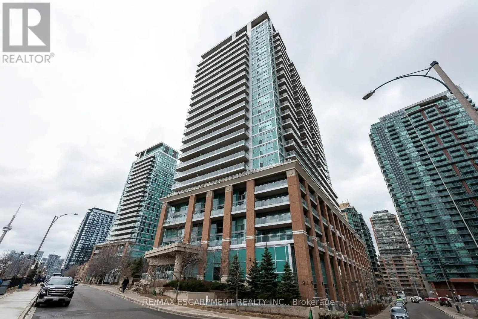216 - 100 WESTERN BATTERY ROAD