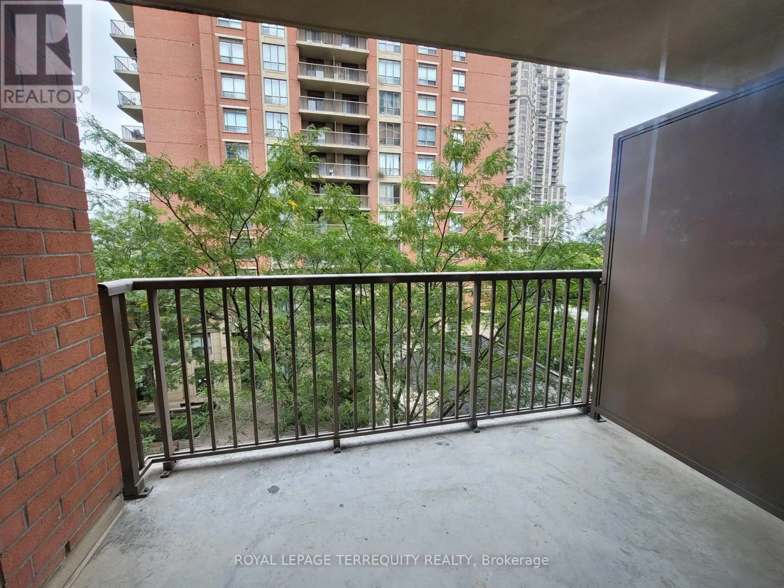 505 - 51 HARRISON GARDEN BOULEVARD