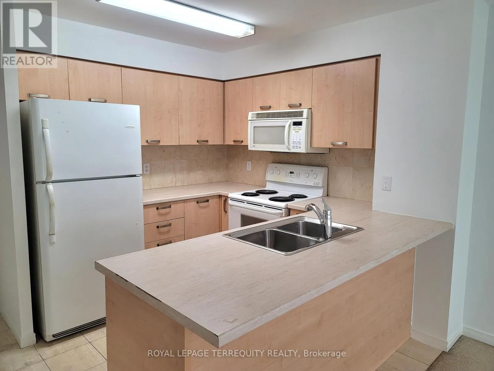 505 - 51 HARRISON GARDEN BOULEVARD