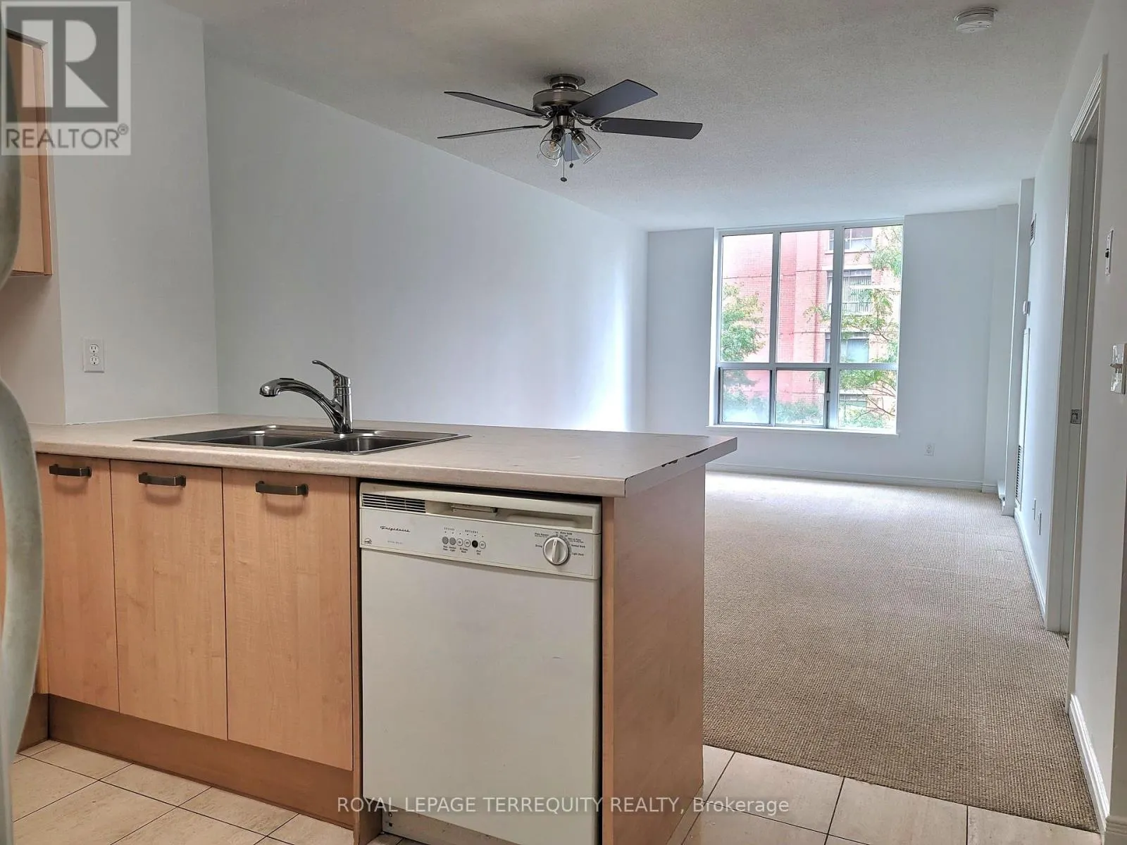 505 - 51 HARRISON GARDEN BOULEVARD