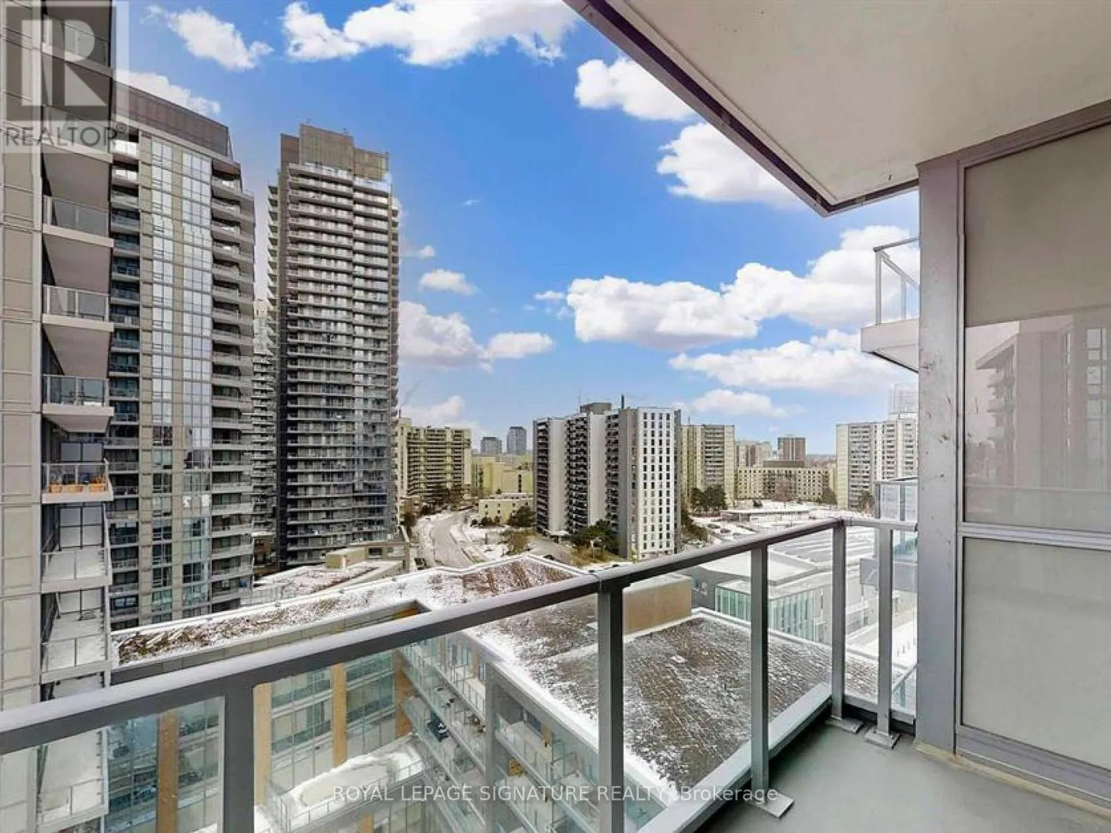 1102 - 32 FOREST MANOR ROAD