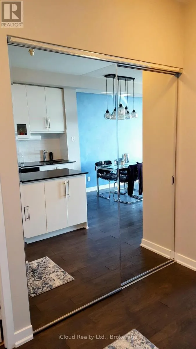 1212 - 1171 QUEEN STREET W