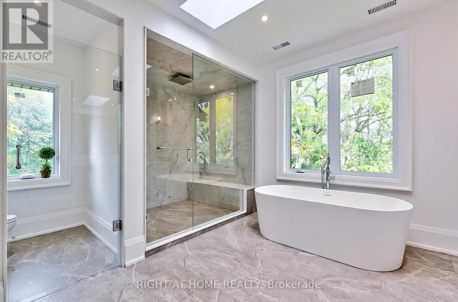 27 HURLINGHAM CRESCENT