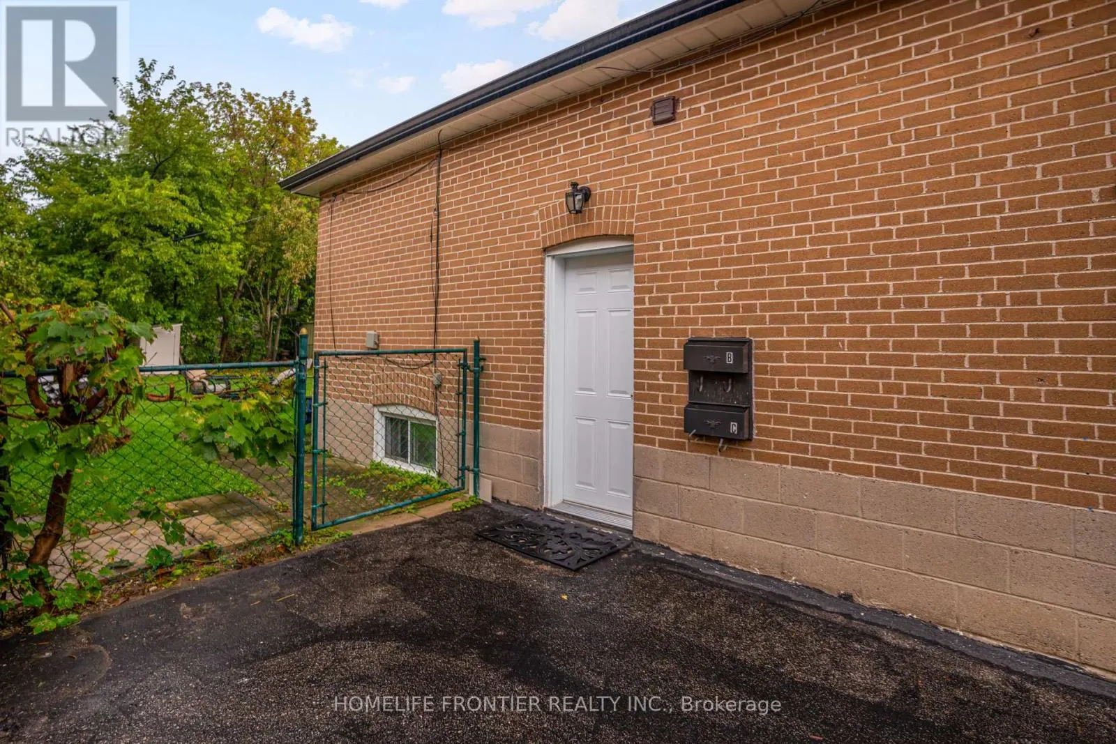 72 NEWTON DRIVE