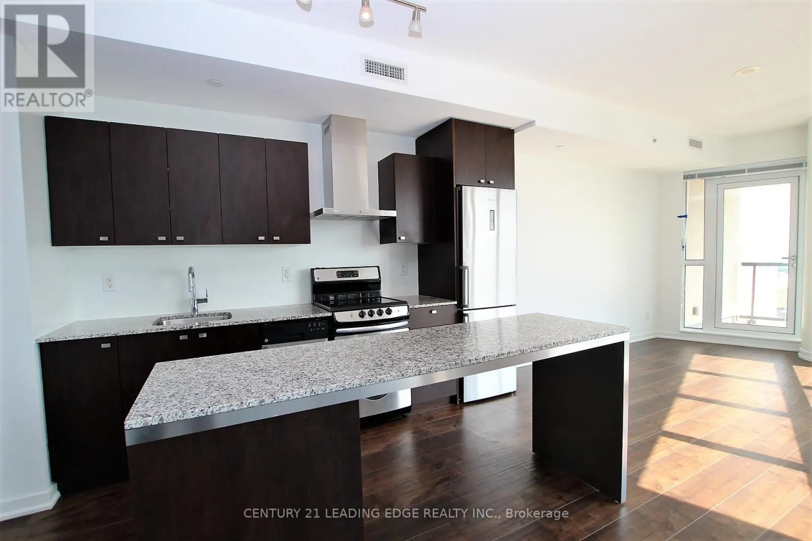 1113 - 51 EAST LIBERTY STREET