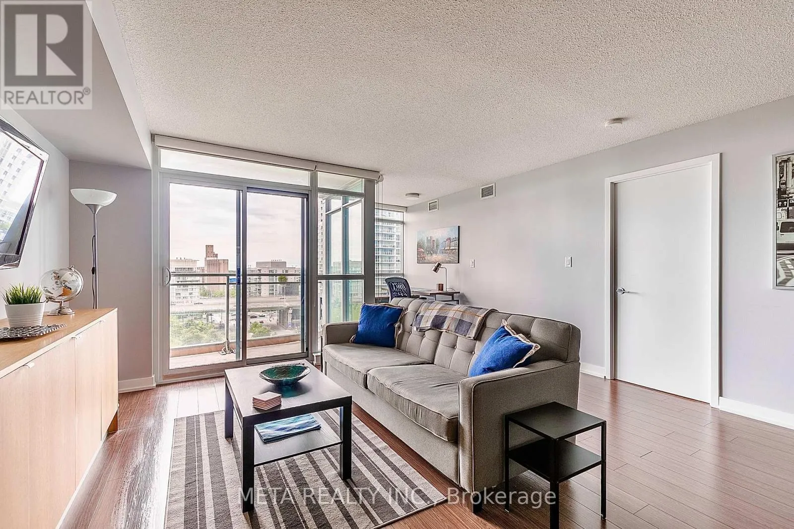 902 - 151 DAN LECKIE WAY