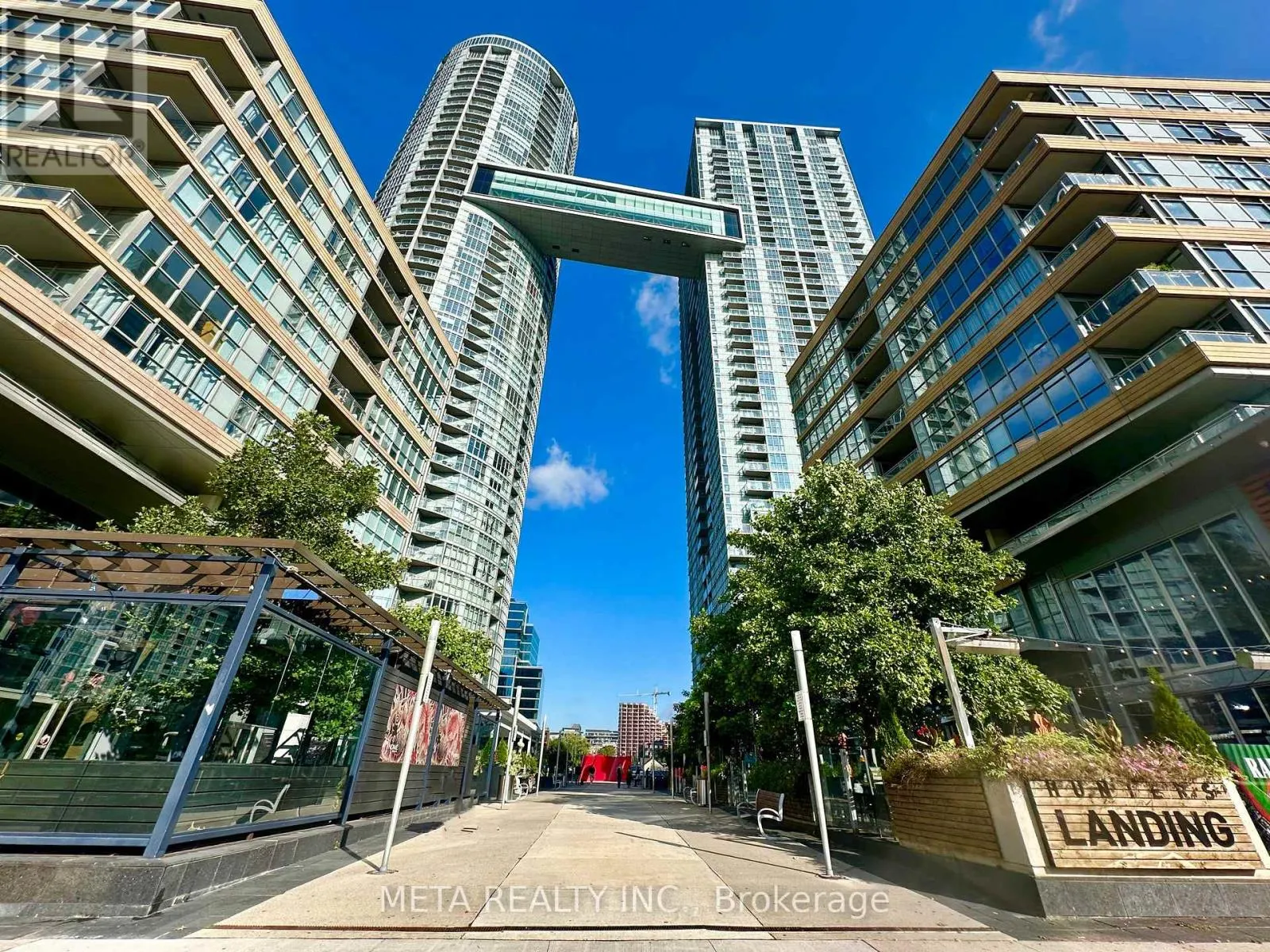 902 - 151 DAN LECKIE WAY