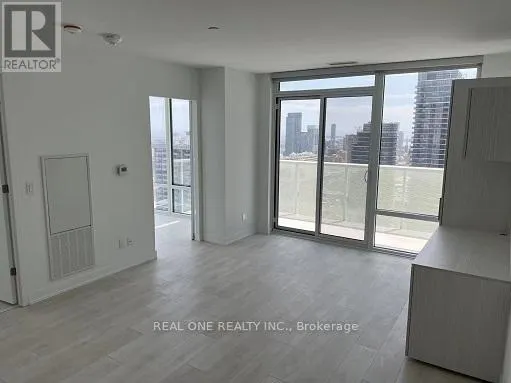 2809 - 501 YONGE STREET