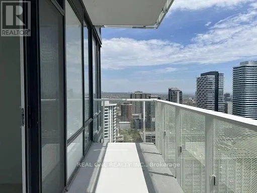 2809 - 501 YONGE STREET
