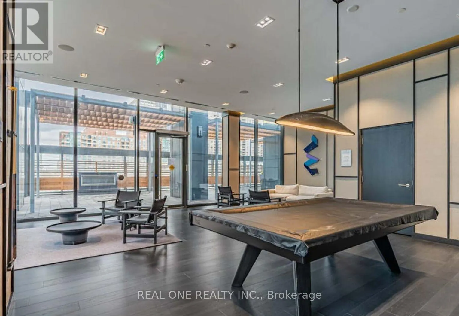 2809 - 501 YONGE STREET