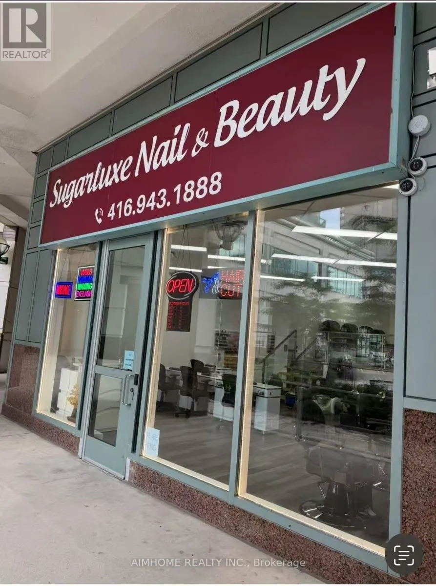 6A YONGE STREET