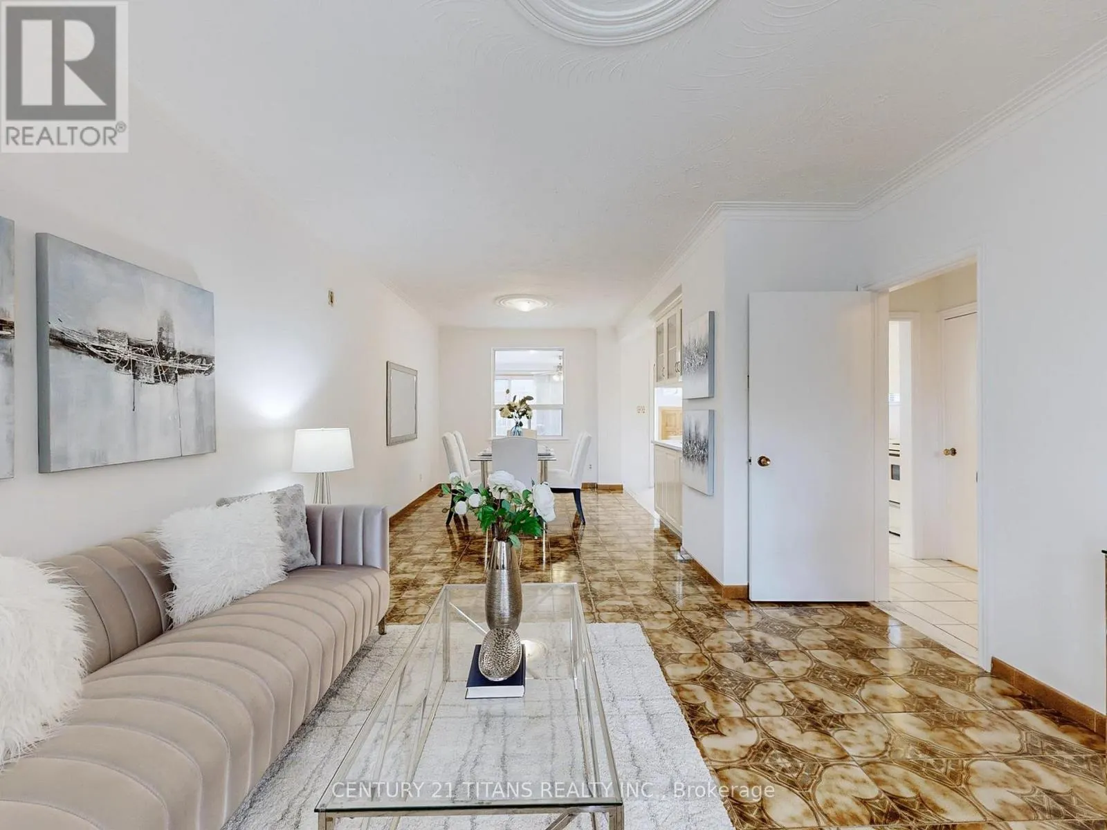 67 HOLLAND PARK AVENUE