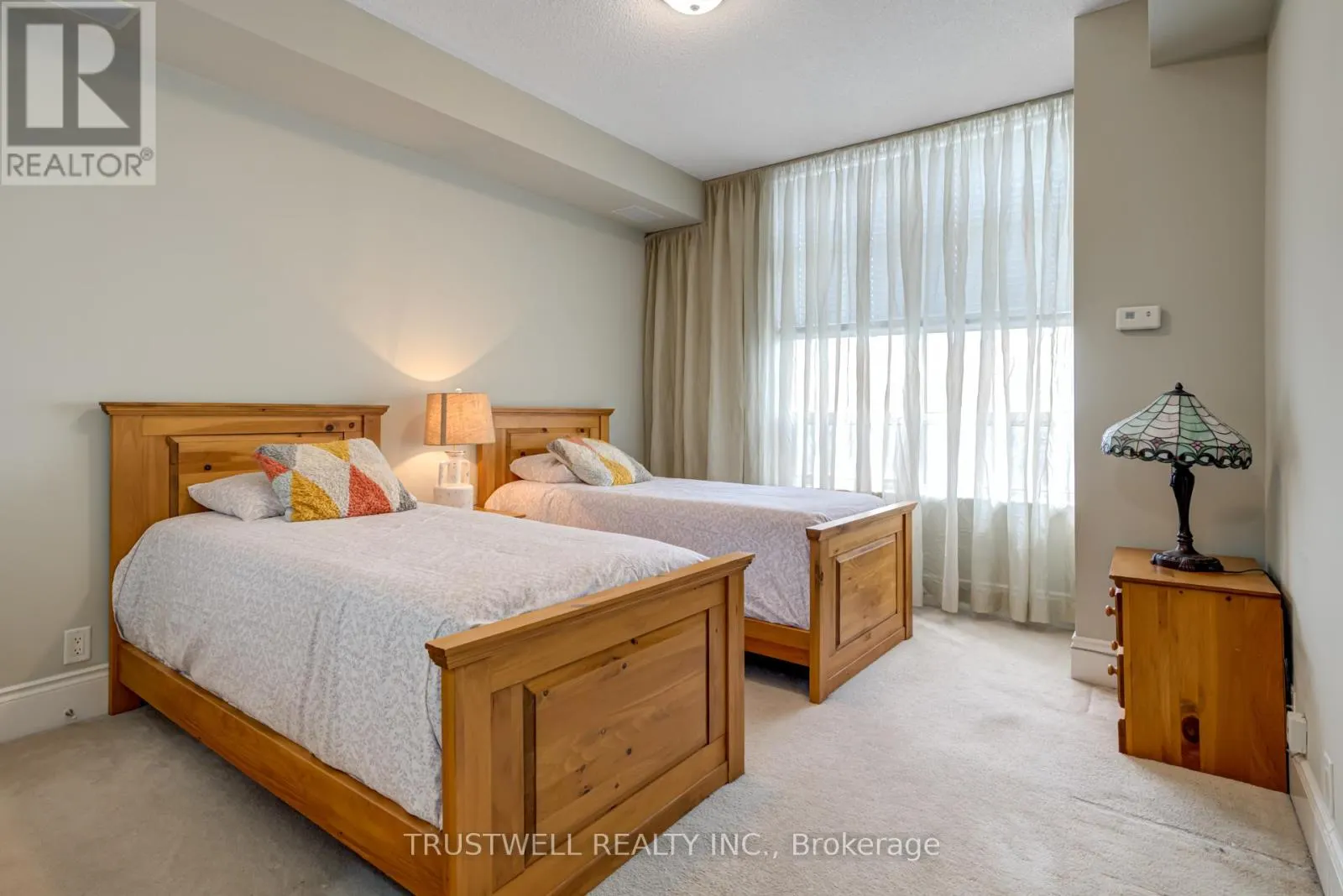 2305 - 78 HARRISON GARDEN BOULEVARD