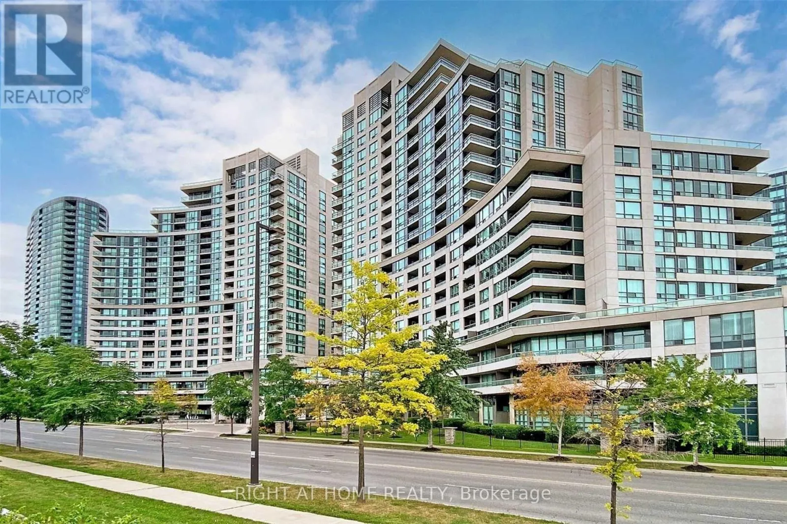 319 - 509 BEECROFT ROAD
