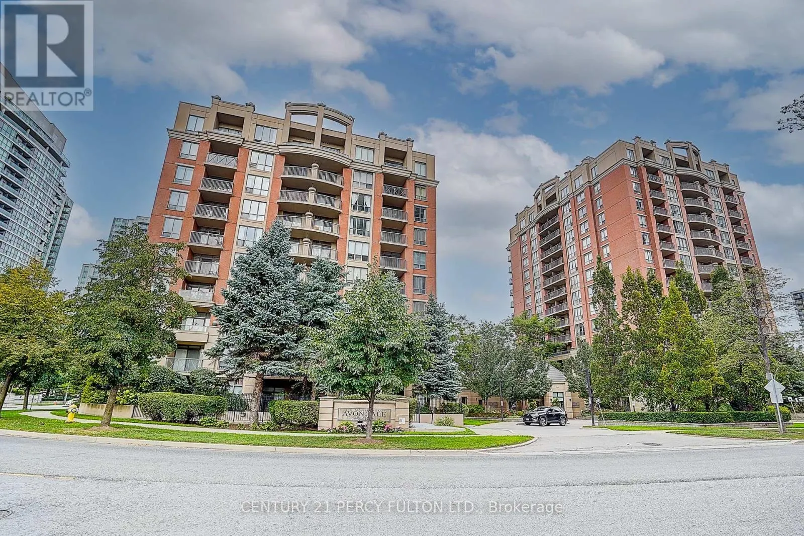 503 - 51 HARRISON GARDEN BOULEVARD