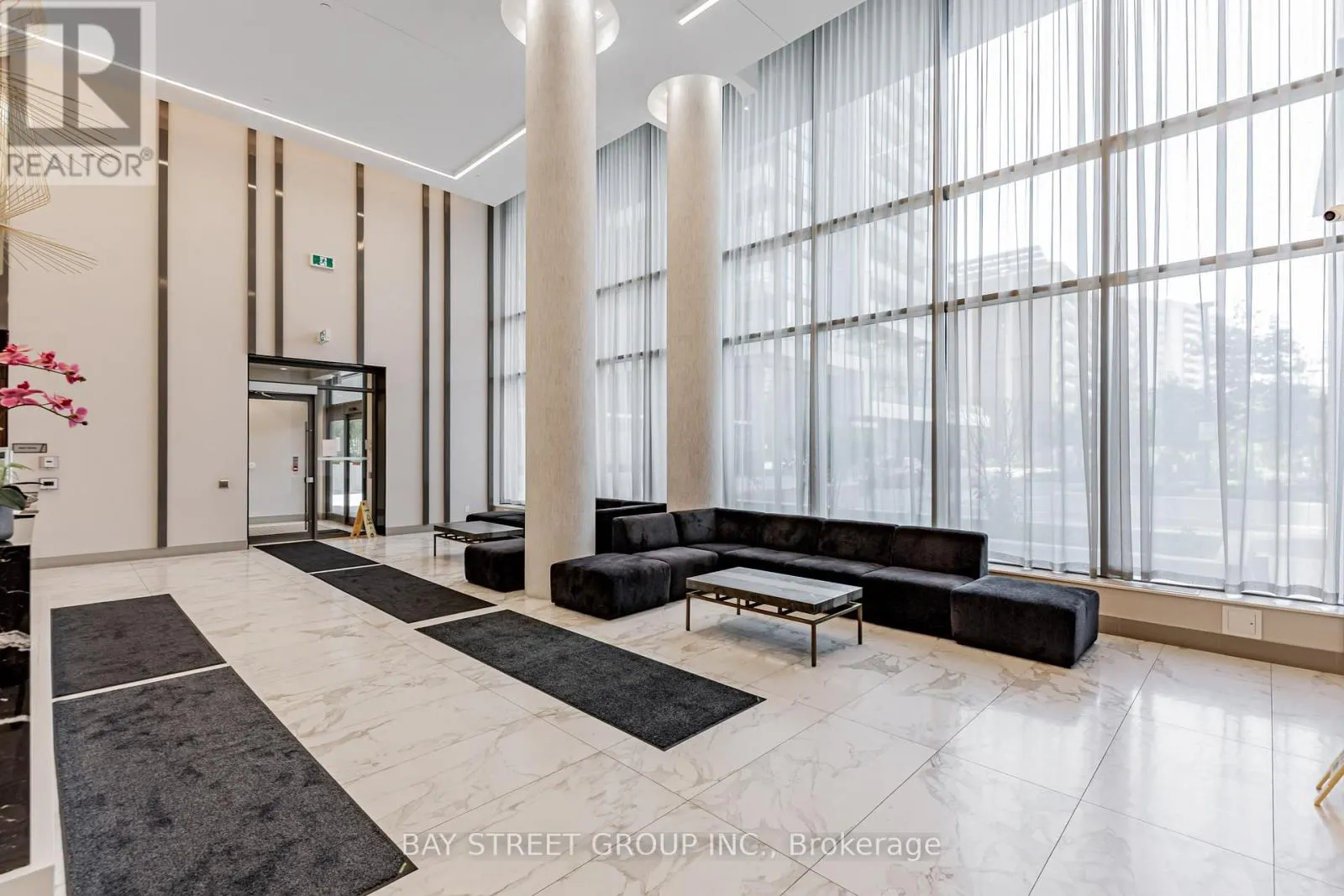 1009 - 38 FOREST MANOR ROAD