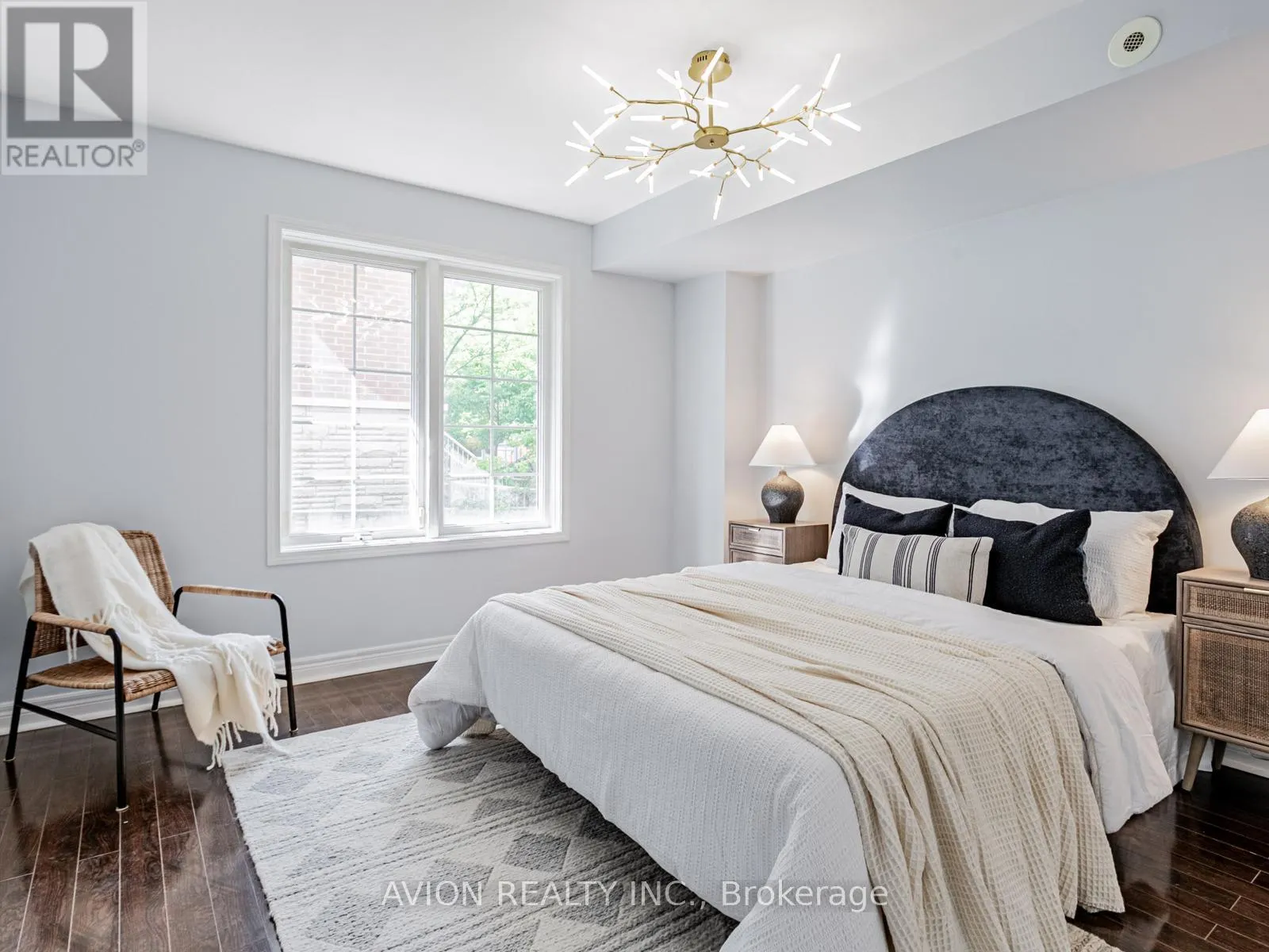 11 - 45 CEDARCROFT BOULEVARD