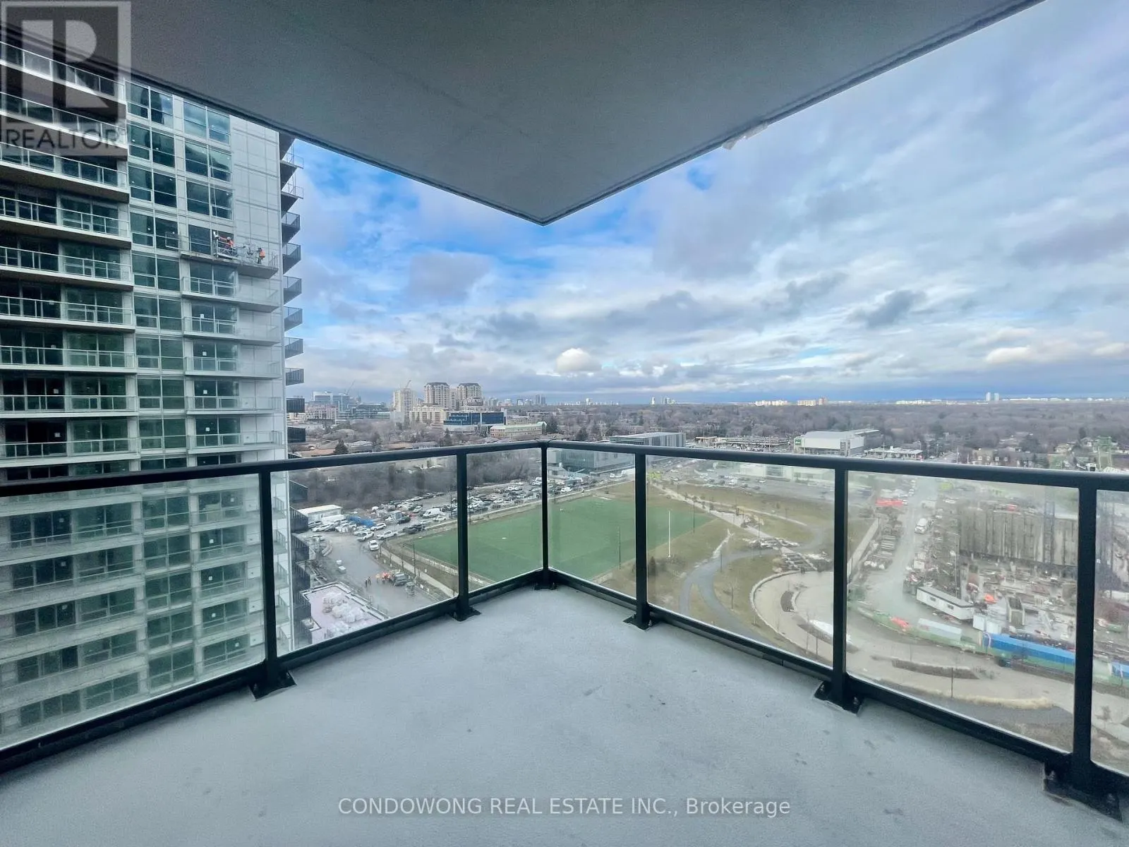 1809 - 85 MCMAHON DRIVE