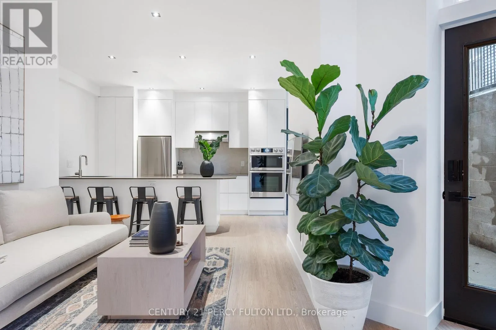 BSMT - 49 HEATH STREET W