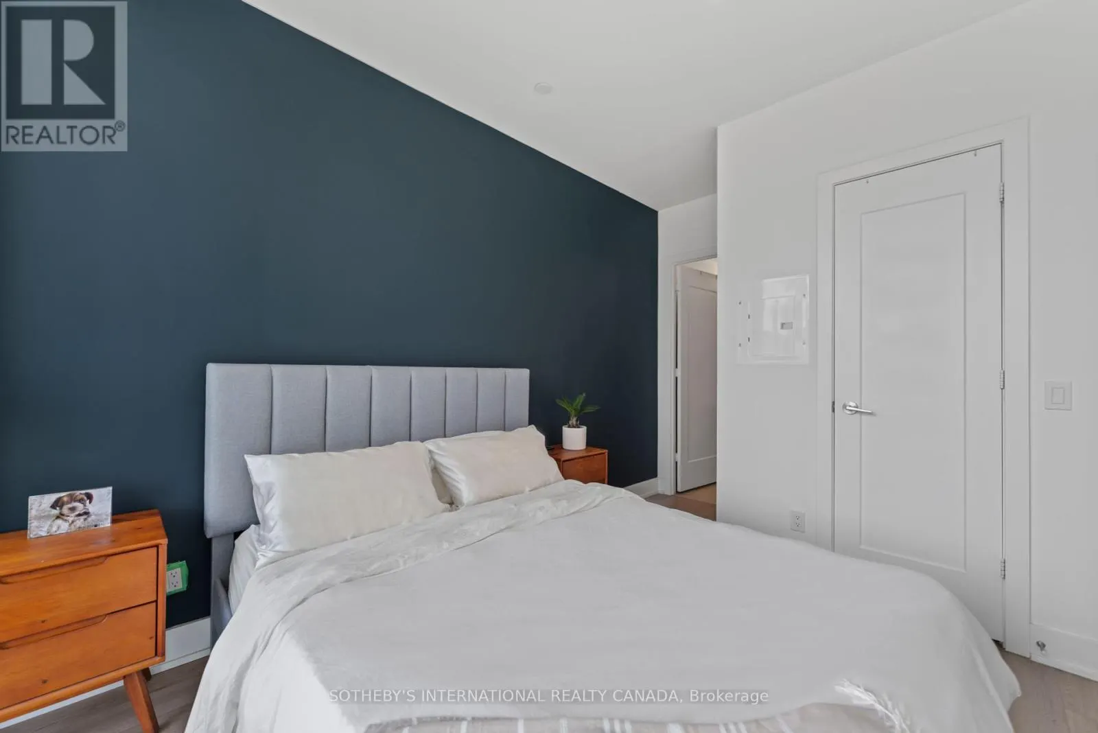 412 - 1 BELSIZE DRIVE