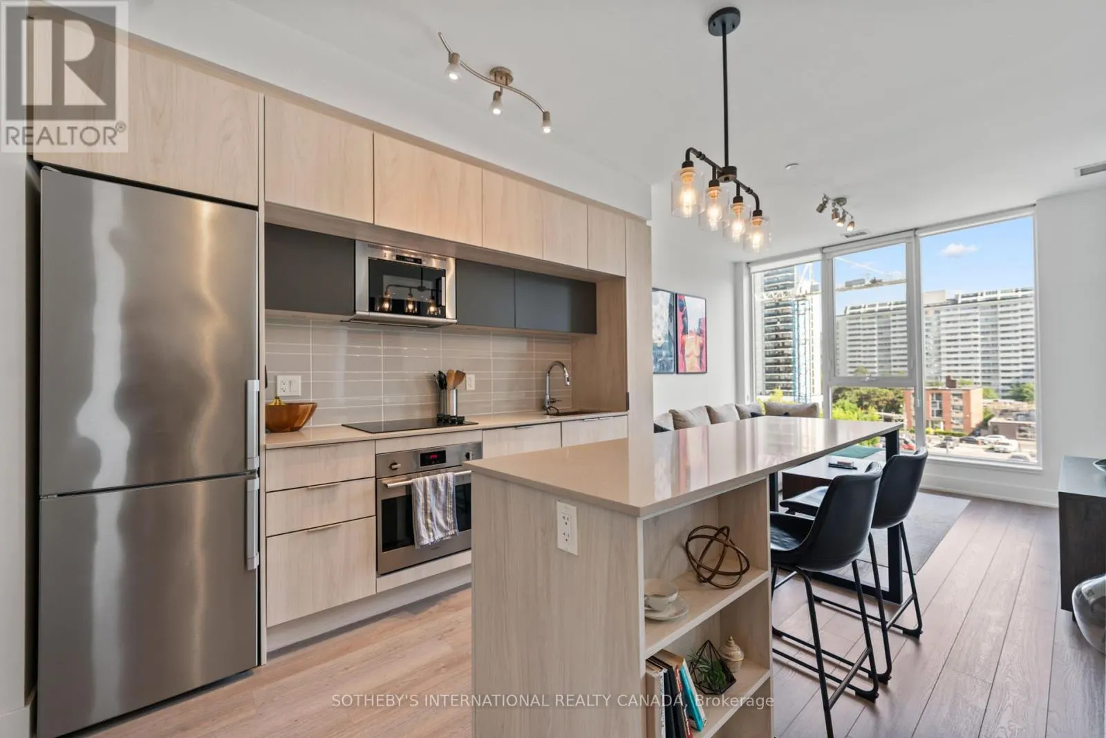 412 - 1 BELSIZE DRIVE