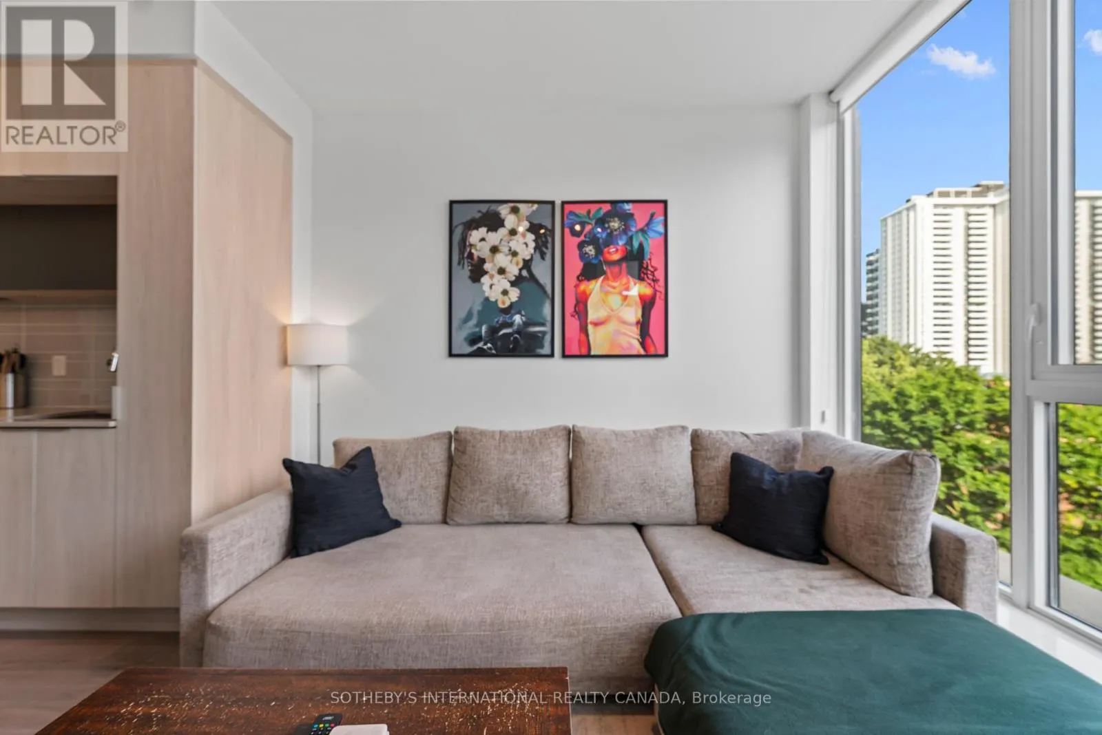412 - 1 BELSIZE DRIVE