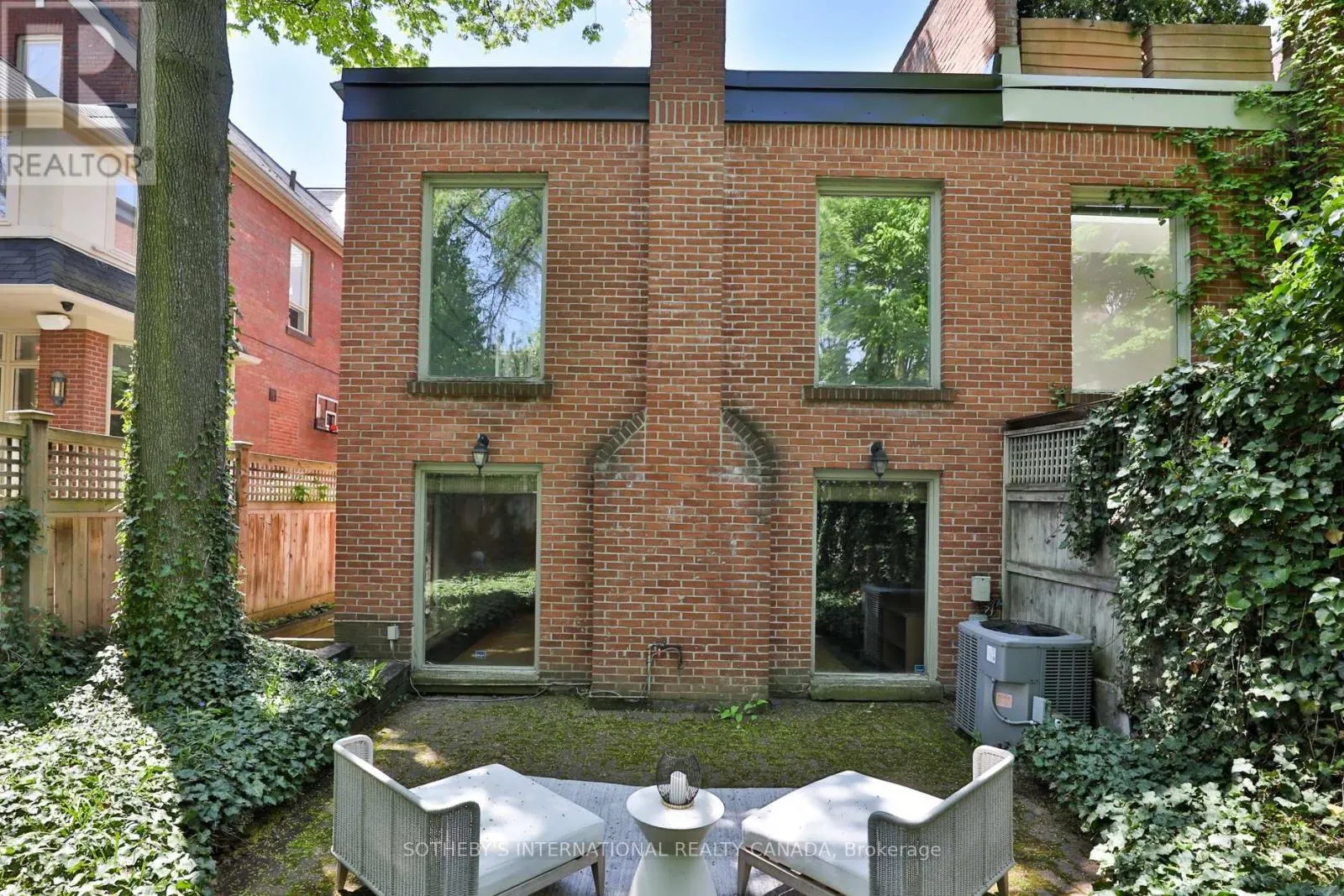 91 GLEN ROAD
