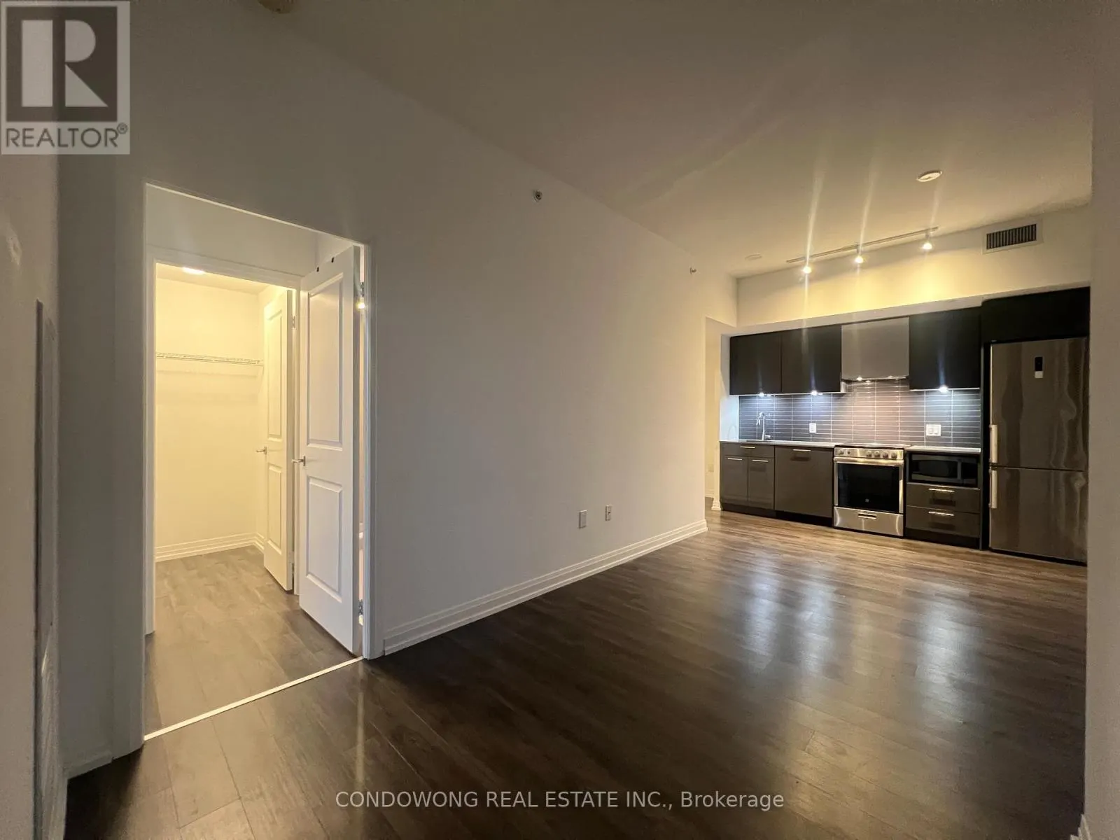 3405 - 251 JARVIS STREET