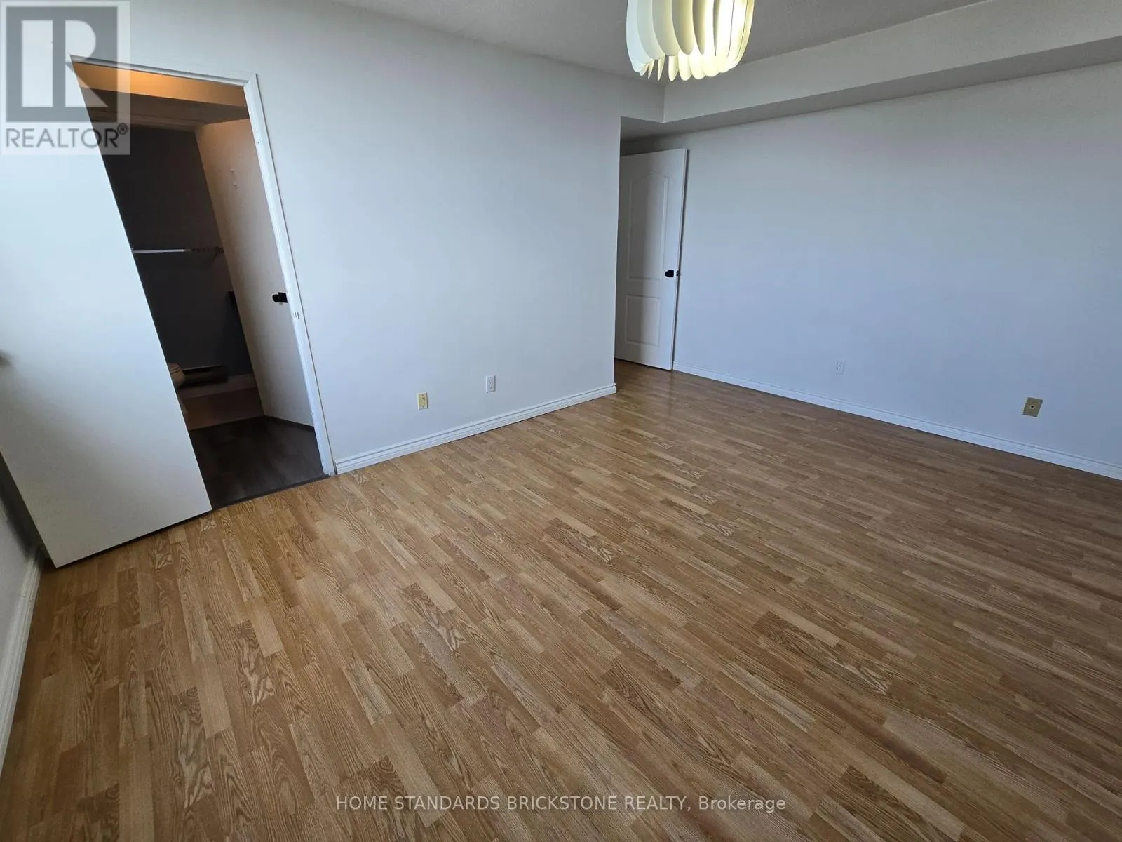 3206 - 10 TANGREEN COURT