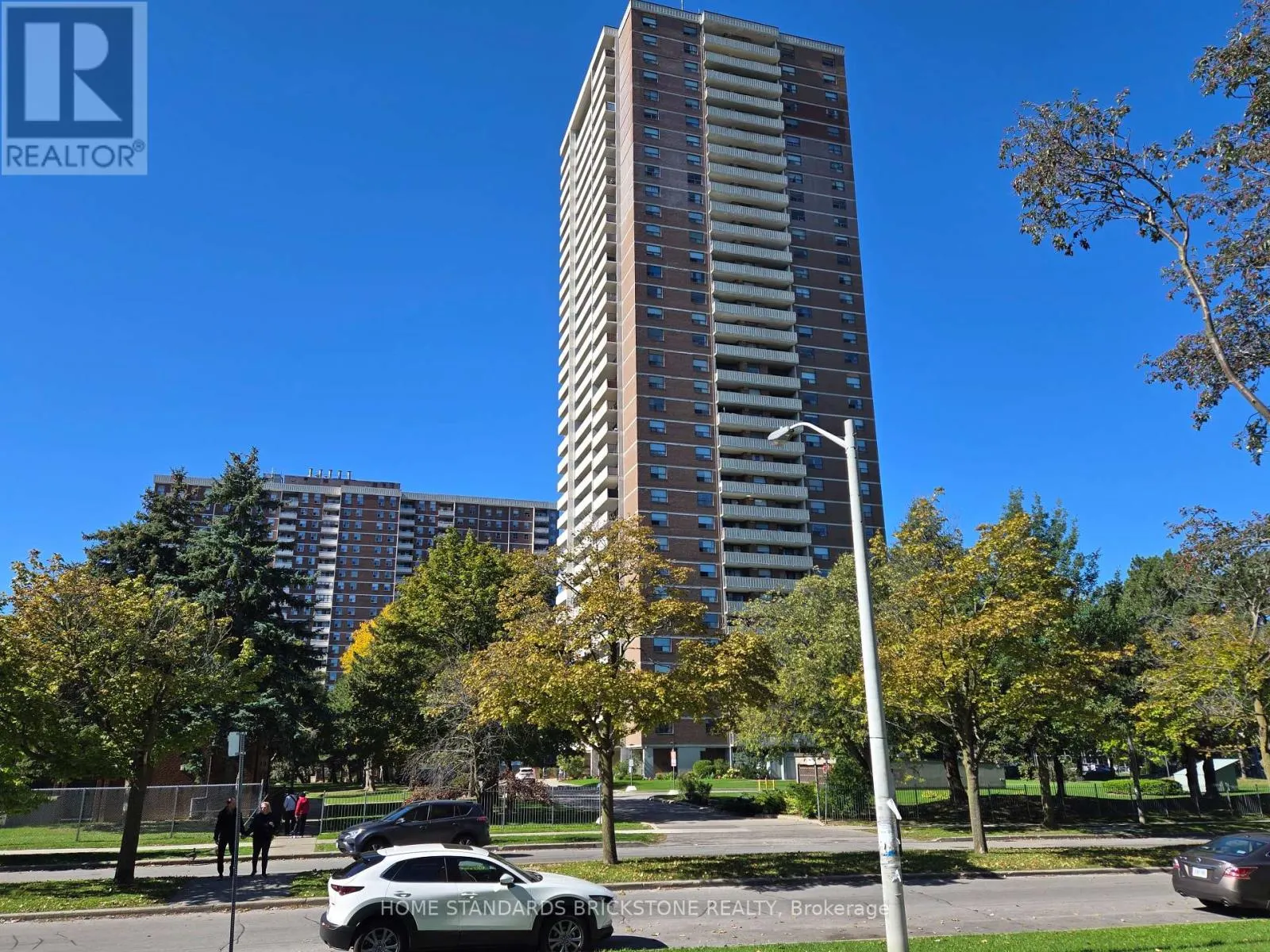 3206 - 10 TANGREEN COURT
