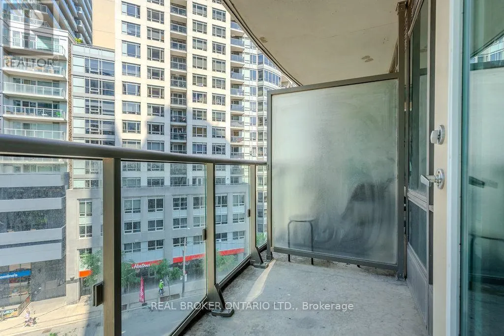 709 - 361 FRONT STREET W