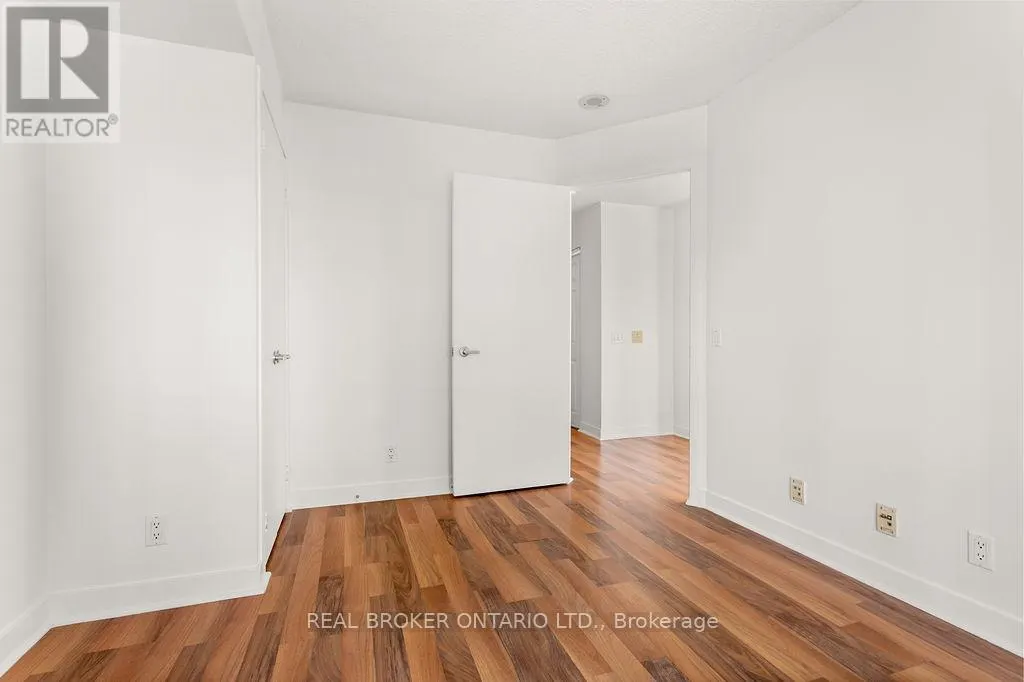 709 - 361 FRONT STREET W