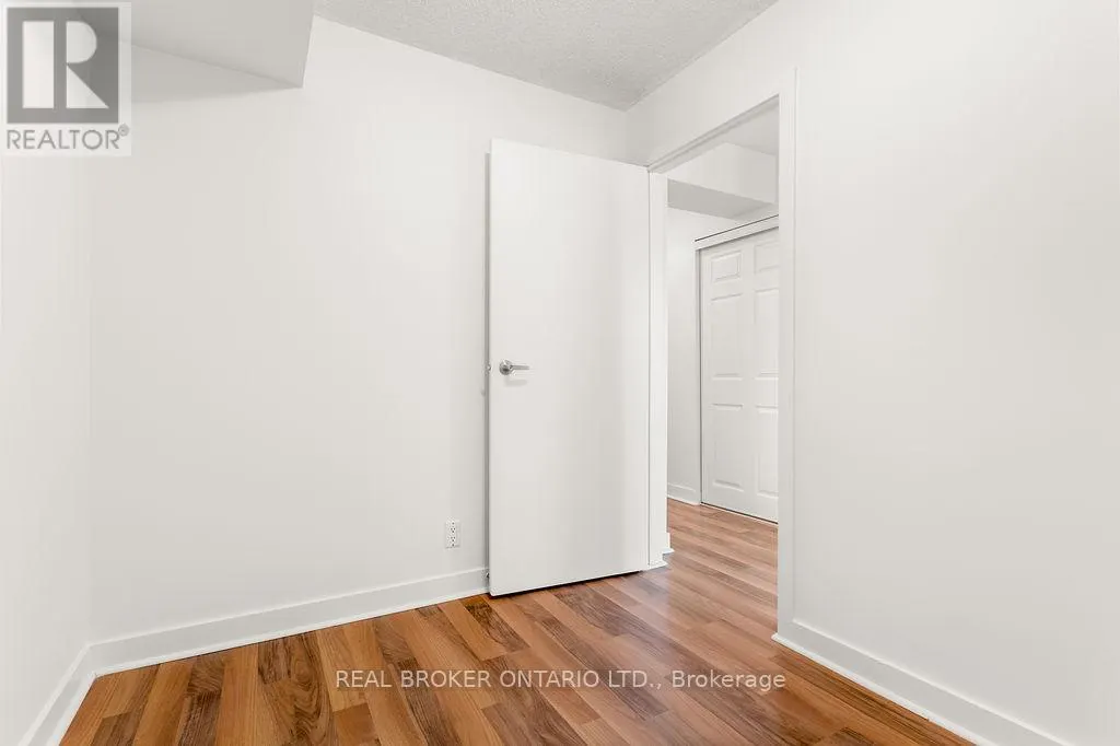 709 - 361 FRONT STREET W