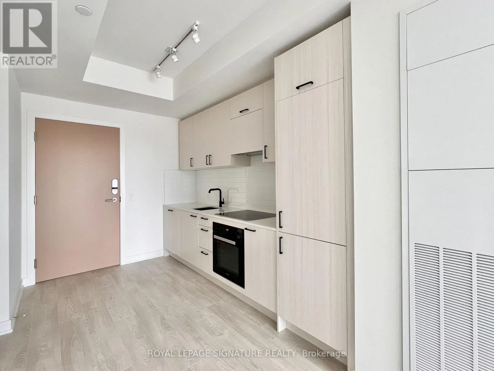 322 - 1 KYLE LOWRY ROAD