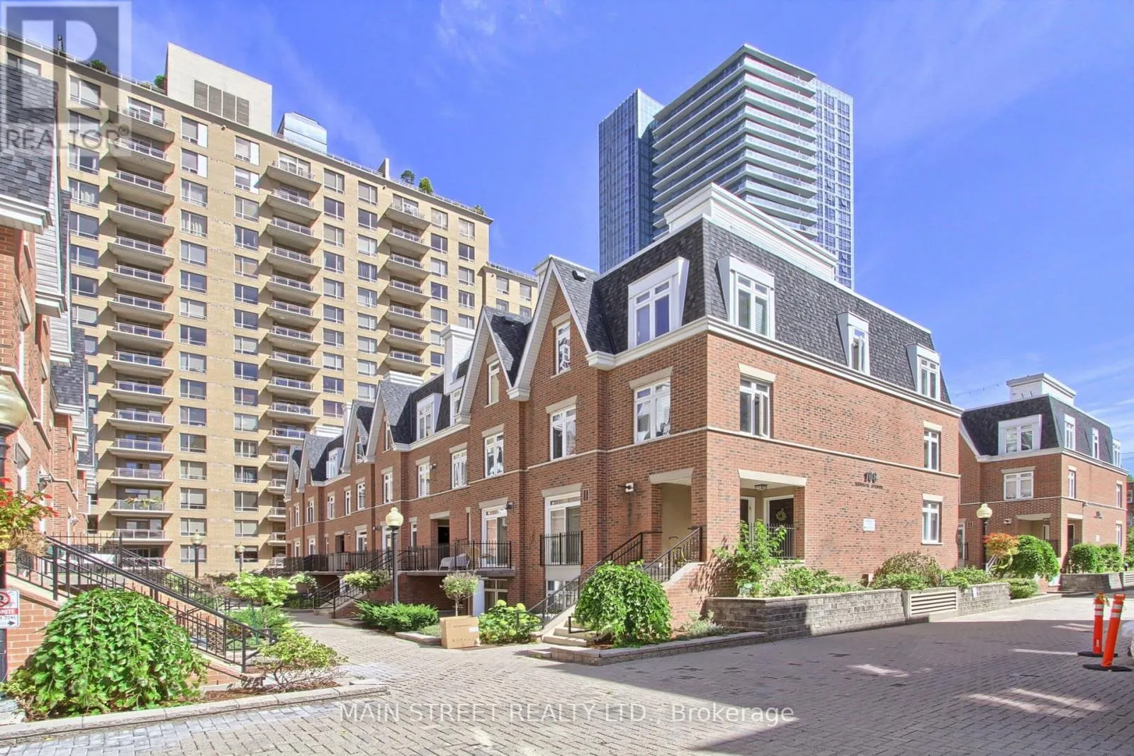 25 - 108 REDPATH AVENUE