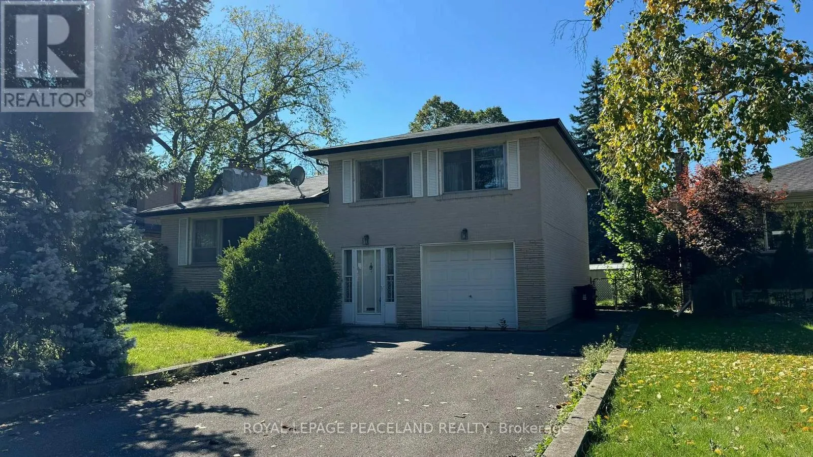 14 WHITELOCK CRESCENT