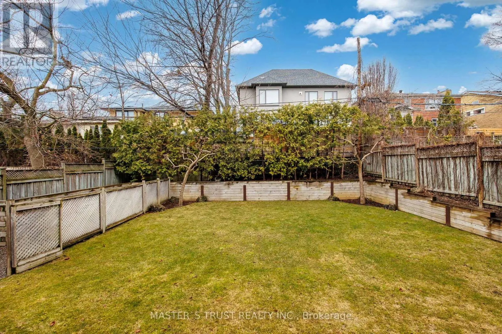 28 FOREST RIDGE DRIVE