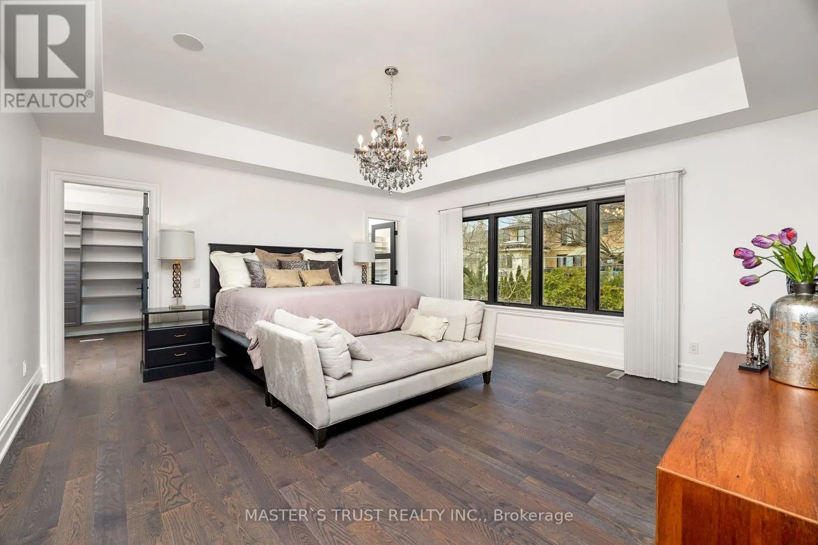 28 FOREST RIDGE DRIVE