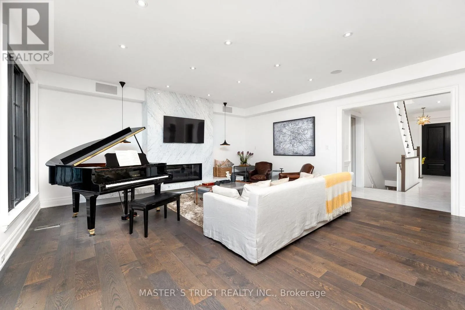 28 FOREST RIDGE DRIVE