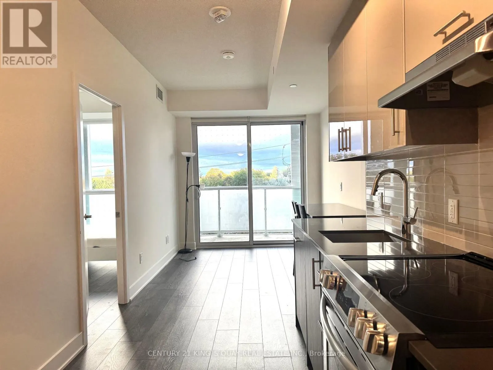 188 FAIRVIEW MALL DRIVE