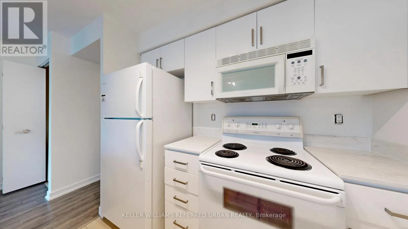 3508 - 397 FRONT STREET W