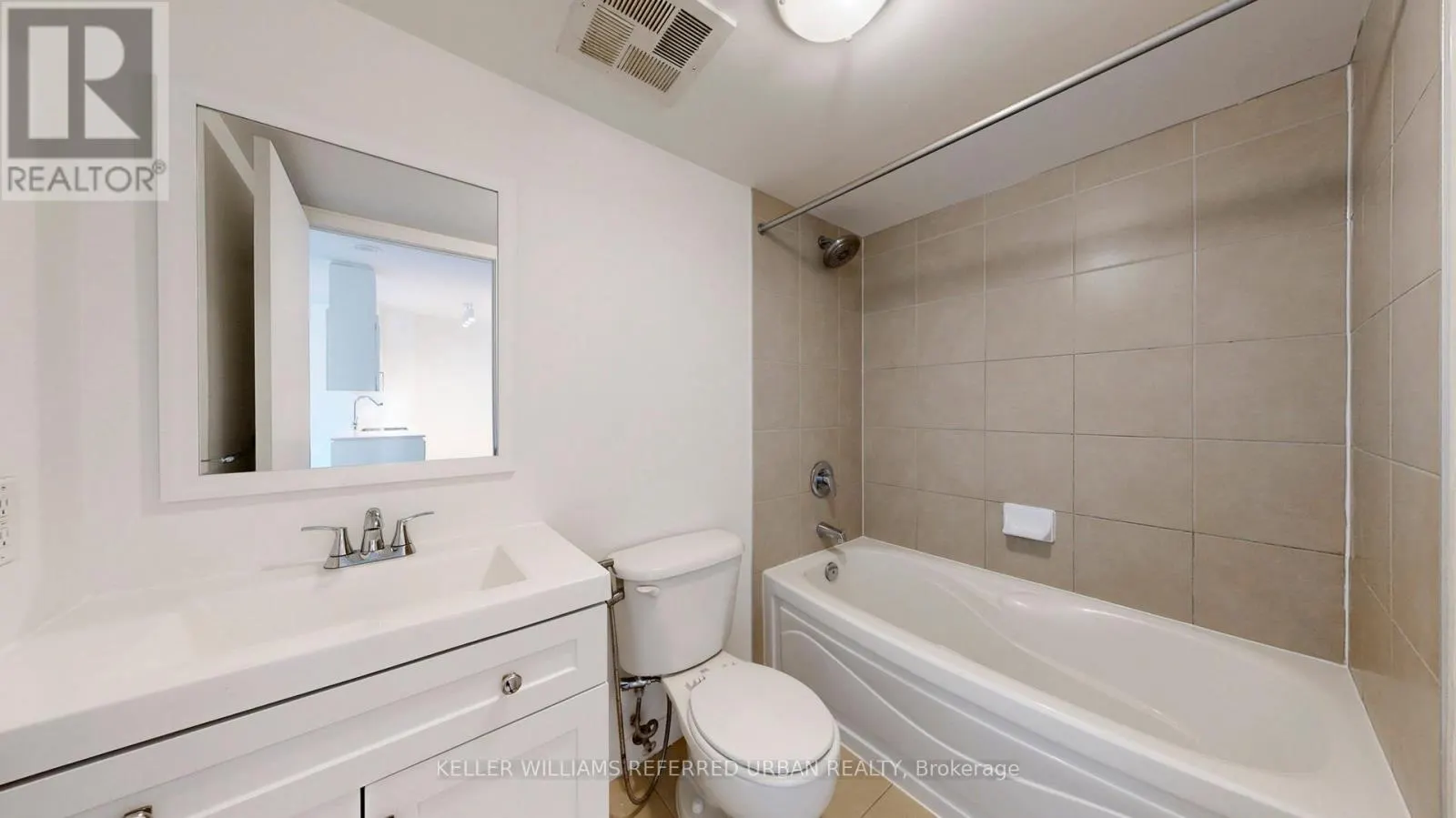 3508 - 397 FRONT STREET W