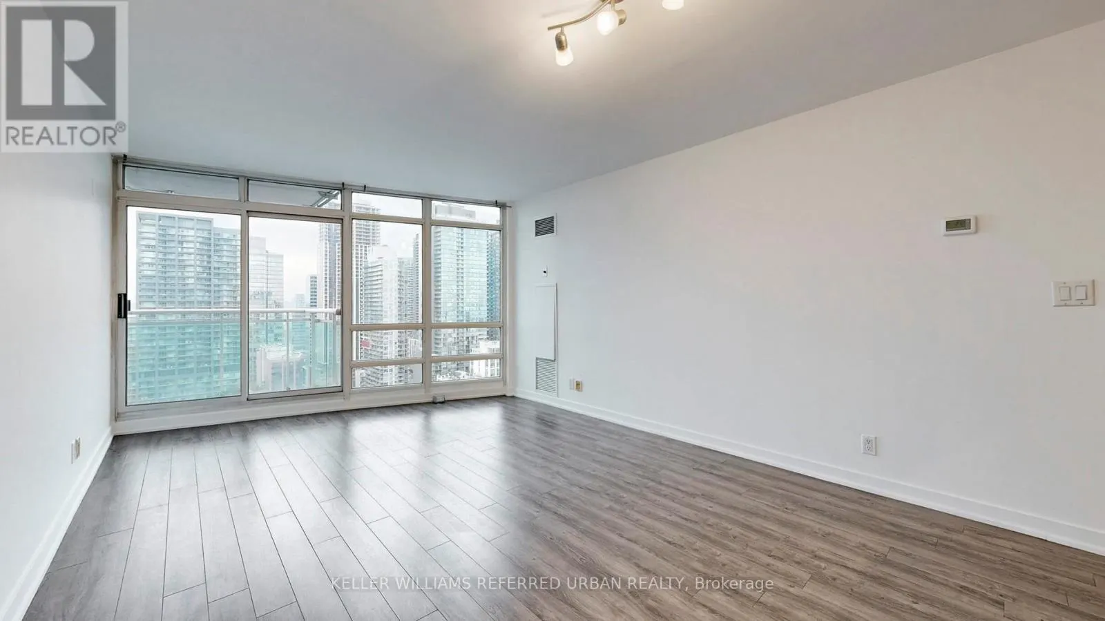 3508 - 397 FRONT STREET W