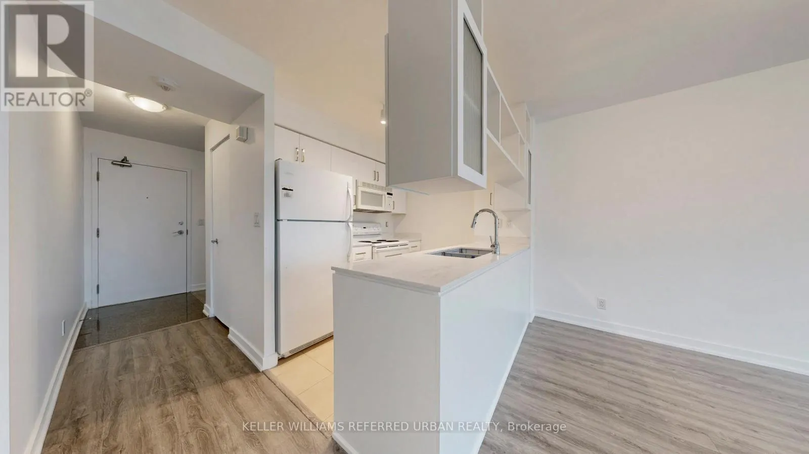 3508 - 397 FRONT STREET W