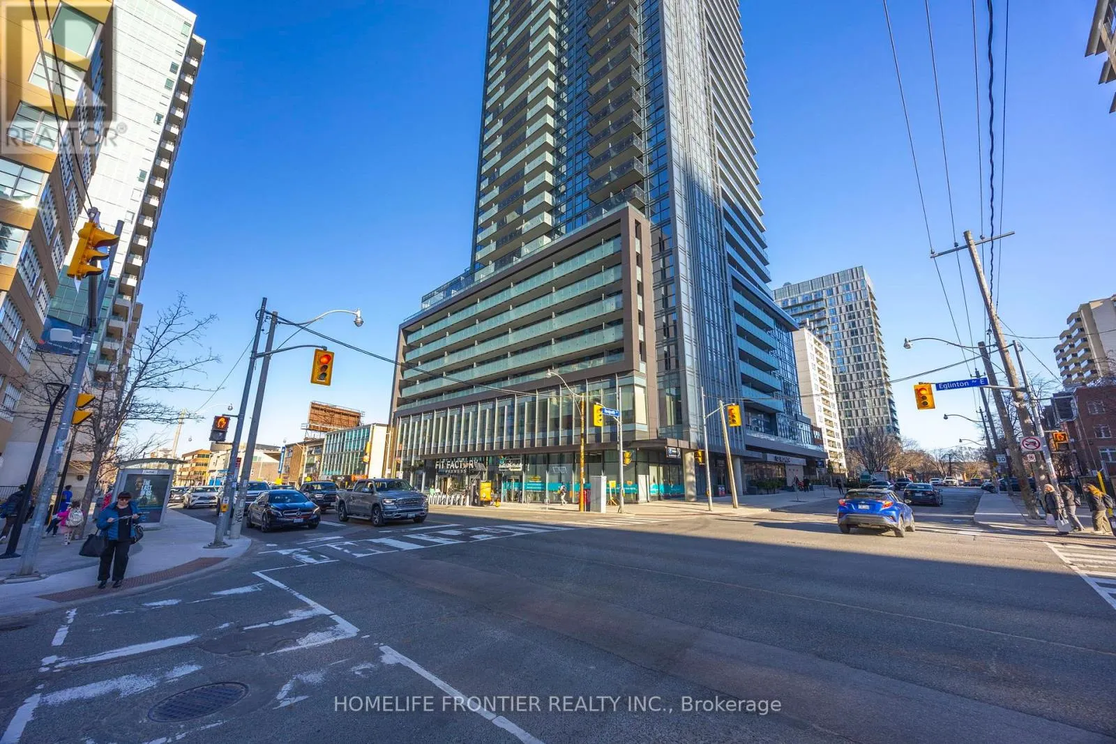 3211 - 117 BROADWAY AVENUE N