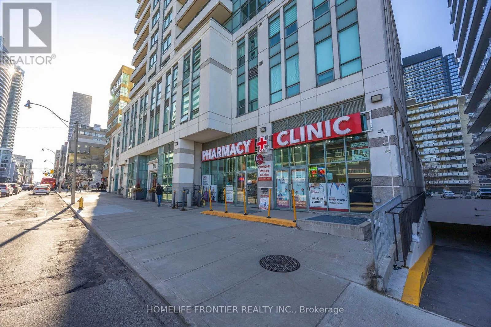3211 - 117 BROADWAY AVENUE N
